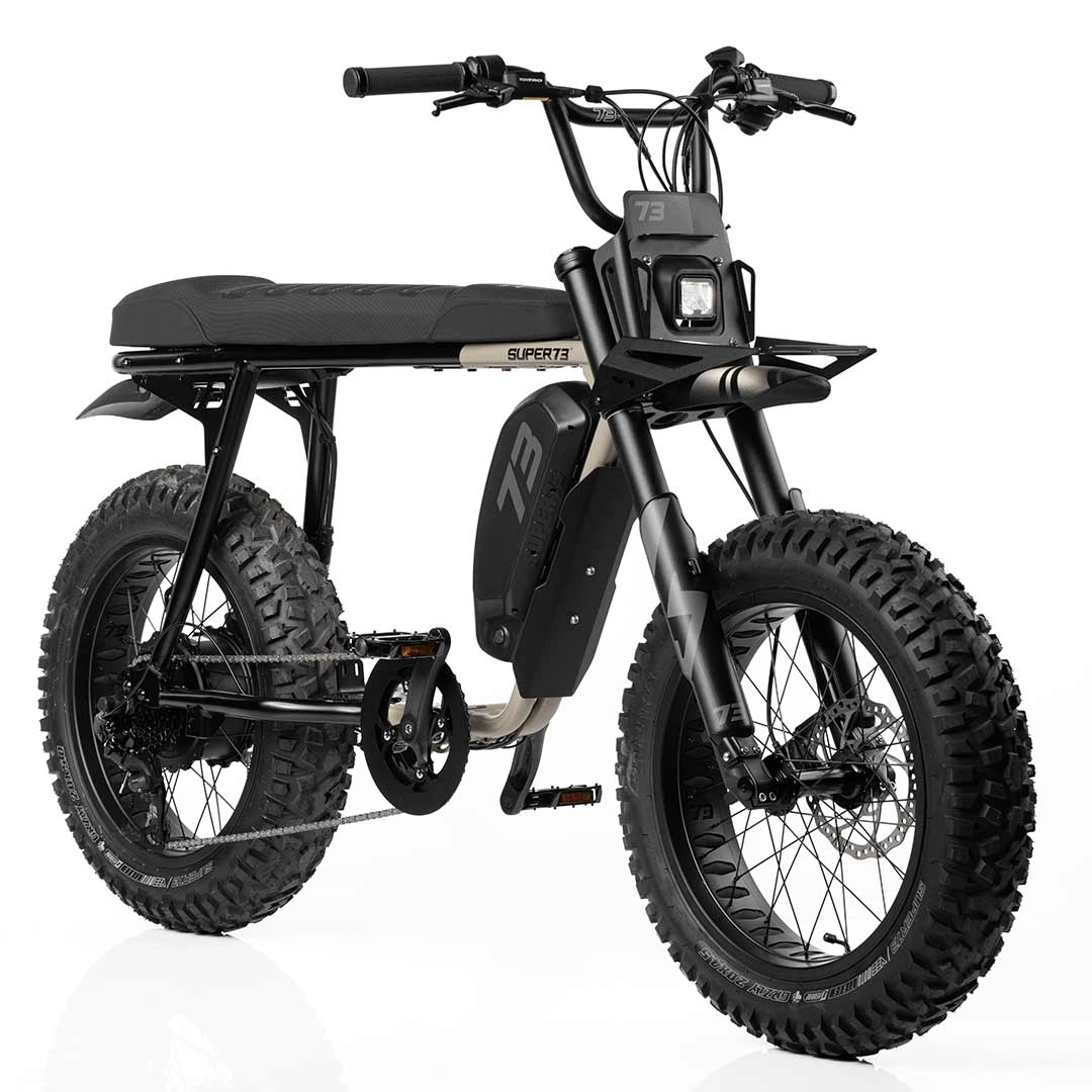 Front Utility Tray