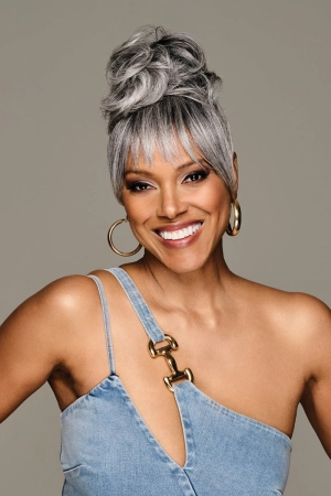 Kim Kimble Extensions - Sleek Style Bun & Bang