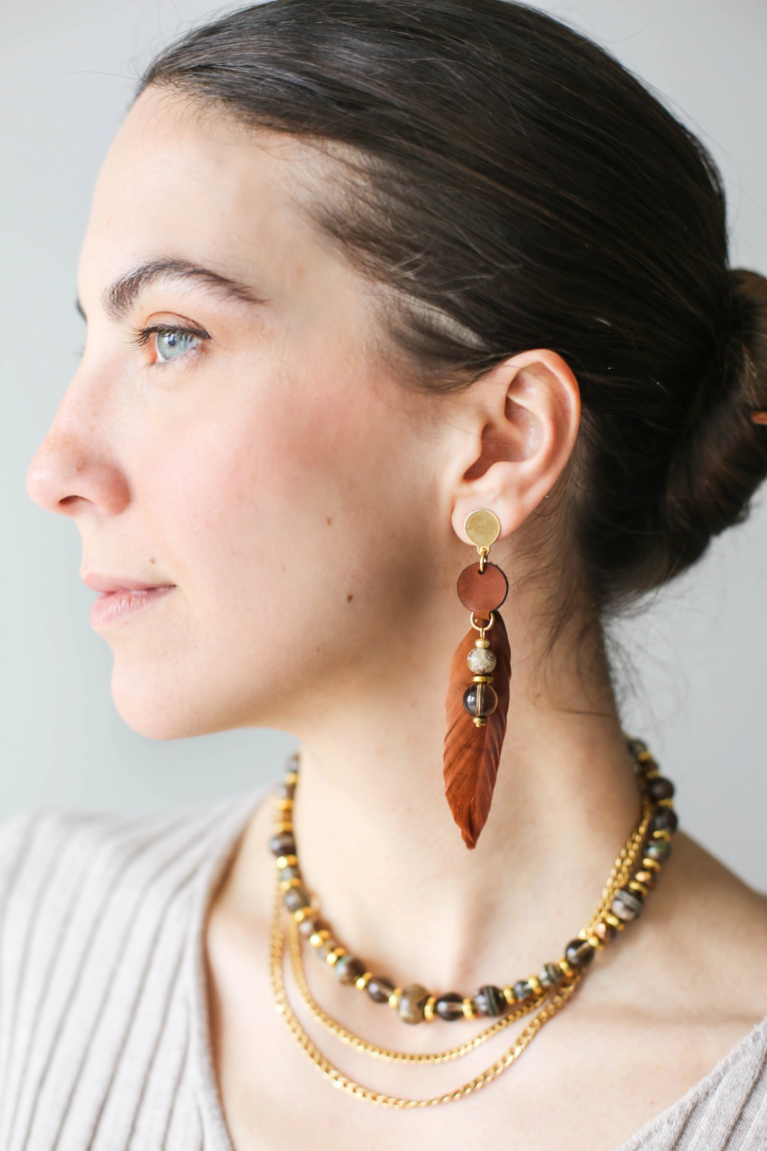 Leather Earrings with Feather and Agate