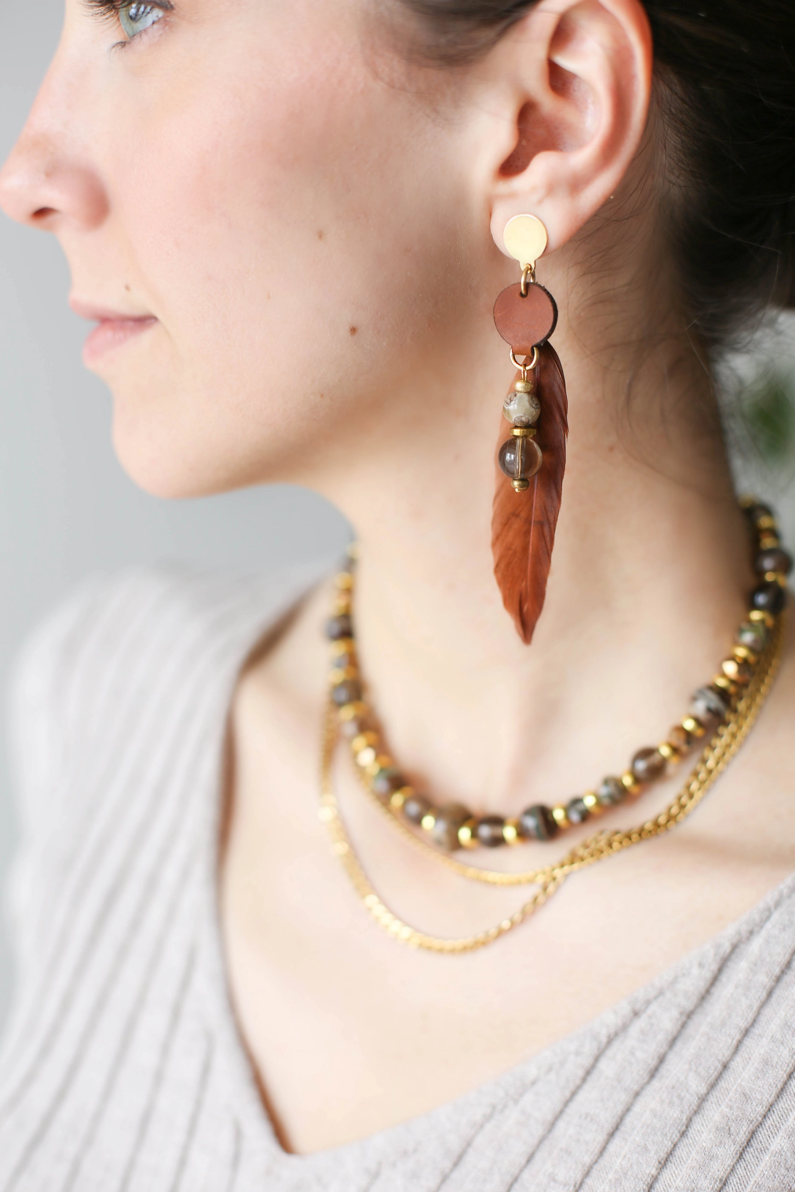Leather Earrings with Feather and Agate