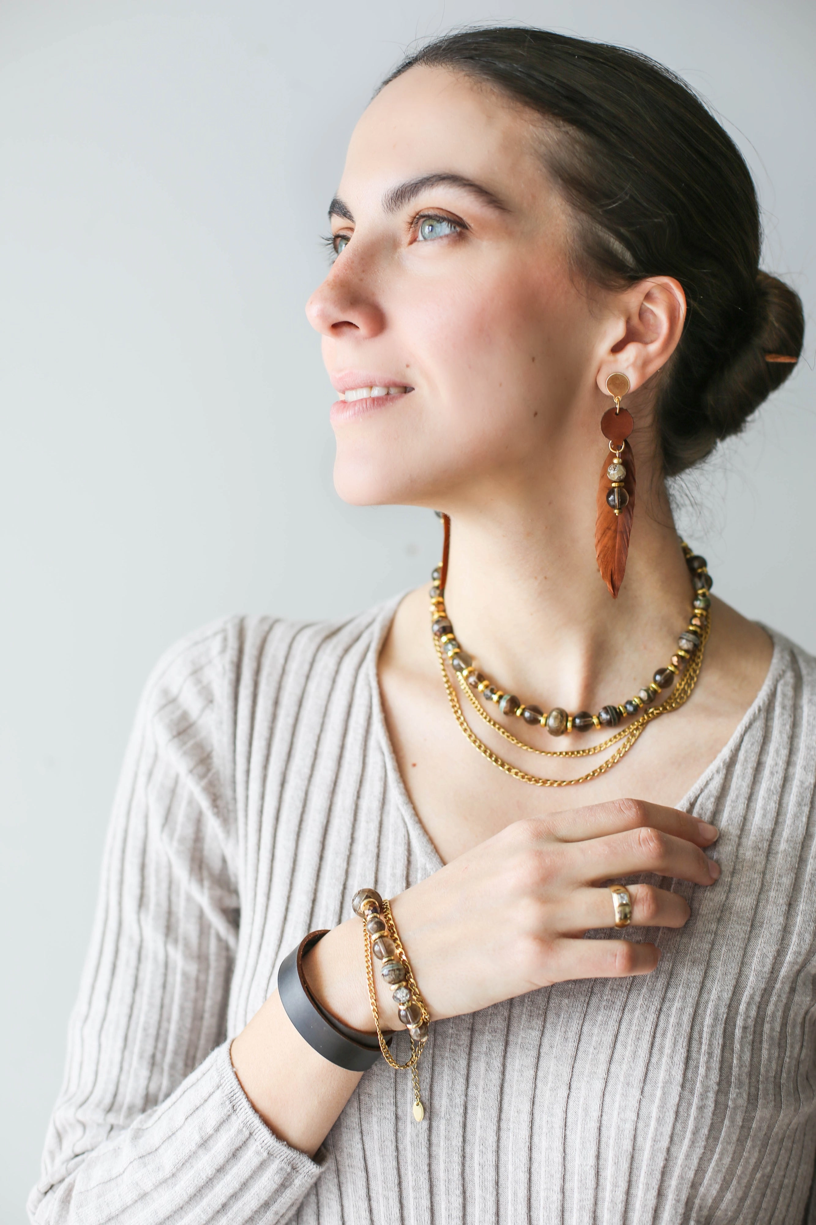 Leather Earrings with Feather and Agate