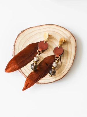 Leather Earrings with Feather and Agate