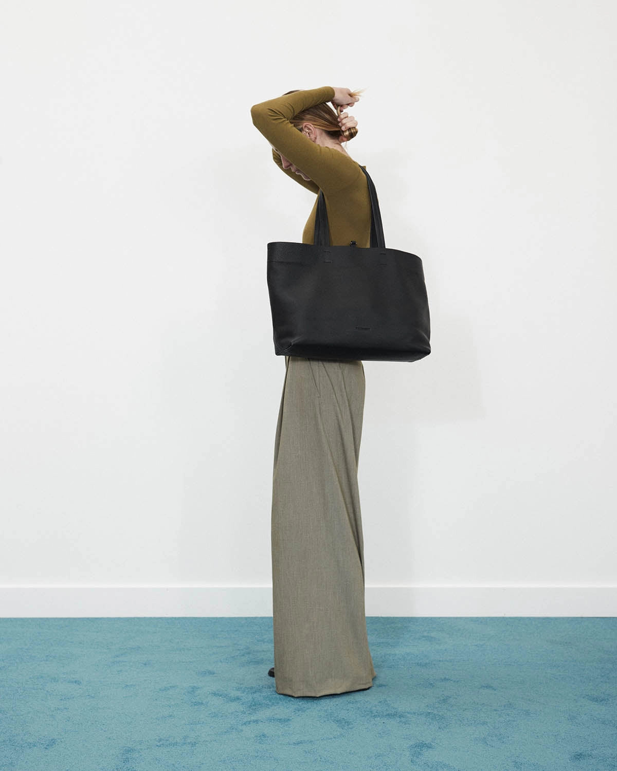Teddy Tote: Black